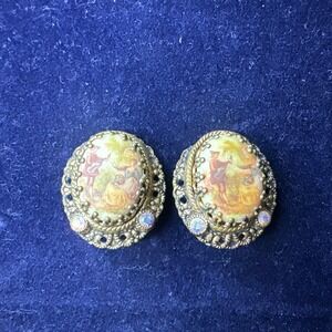 Vintage Portrait Cameo Romantic Clip On Earring Set-West Germany
